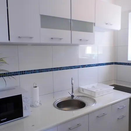 Goscinne - U Wiktorii 3*