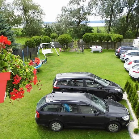 Gościnne - U Wiktorii, Parking, Wi-fi, Aneks Kuchenny,świetlica Dla Dzieci 3*