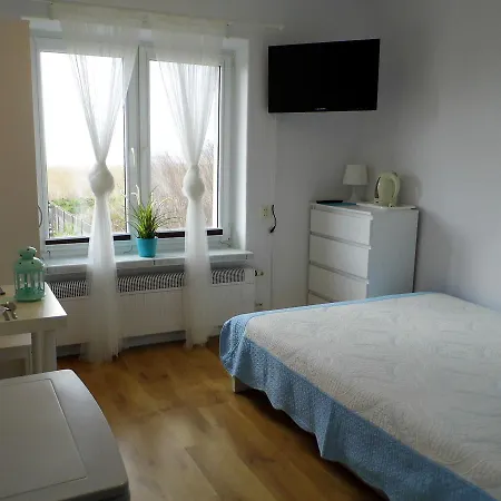 Pensjonat Gościnne - U Wiktorii, Parking, Wi-fi, Aneks Kuchenny,świetlica Dla Dzieci Krynica Morska