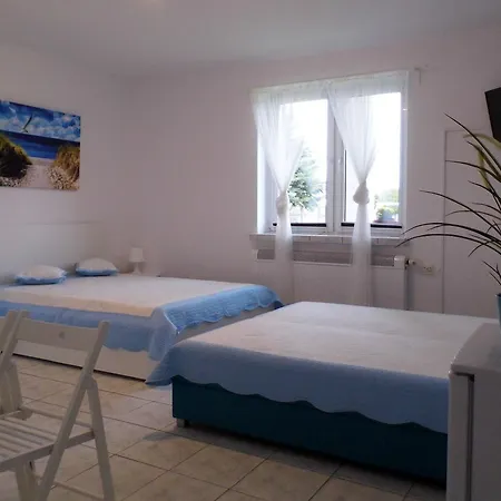 Gościnne - U Wiktorii, Parking, Wi-fi, Aneks Kuchenny,świetlica Dla Dzieci Pensjonat 3*