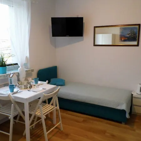 Goscinne - U Wiktorii 库瑞尼卡慕斯卡