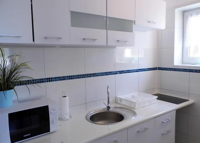 Goscinne - U Wiktorii 3*